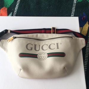 Gucci fanny pack